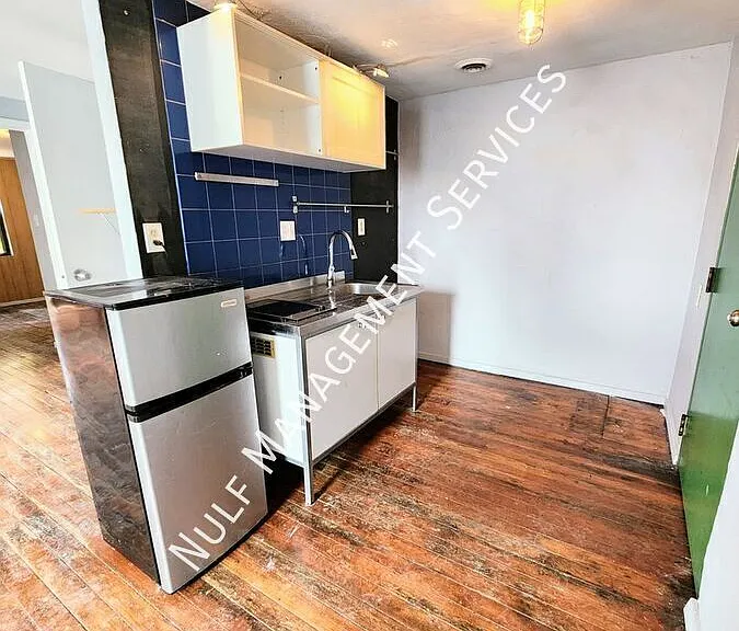 4901 Penn Ave #2 — Photo 1