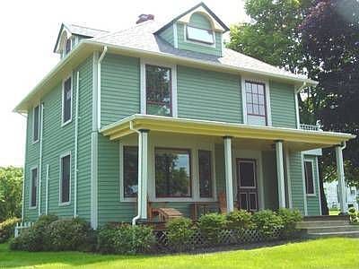 1st image of 30 Grandview Ave