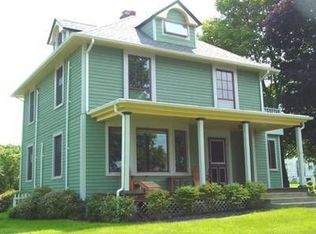 30 Grandview Ave, Cornwall On Hudson, NY 12520