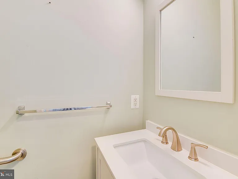 7742 Valley Oak Dr #91 — Photo 13