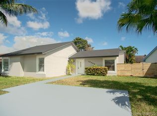 12545 SW 211th St, Miami, FL 33177