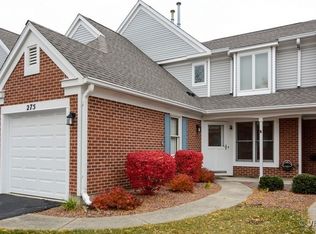 275 University Ln, Elk Grove Village, IL 60007