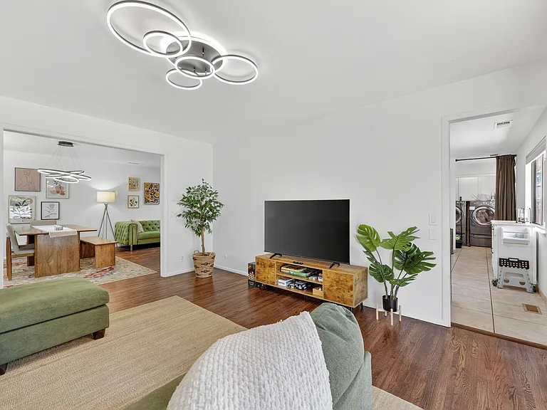 7107 Carriveau Ave NE — Photo 37