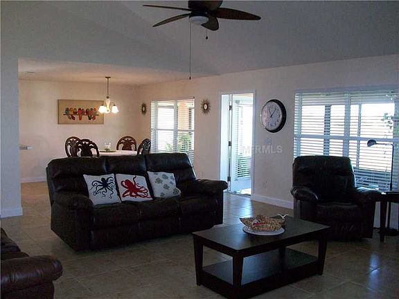 4th image of 3027 Diamond Ln