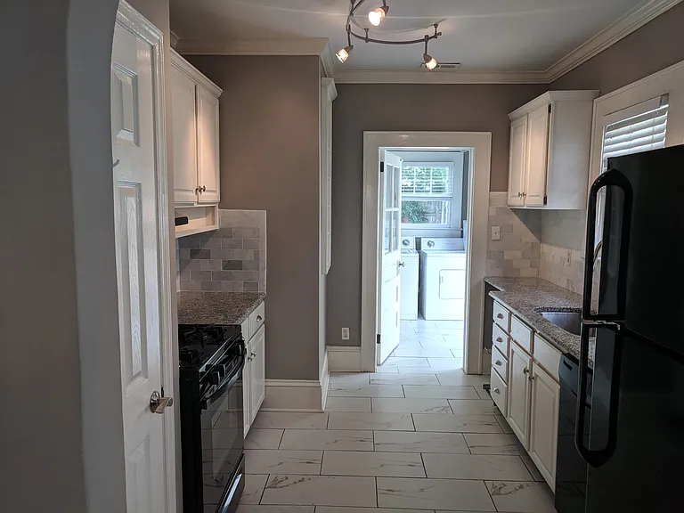 2215 Sarah Marks Ave — Photo 12