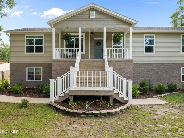 425 Sand Ridge Road, New Bern, NC 28560