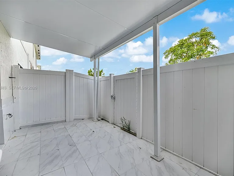 1130 SW 6th Ct — Photo 19