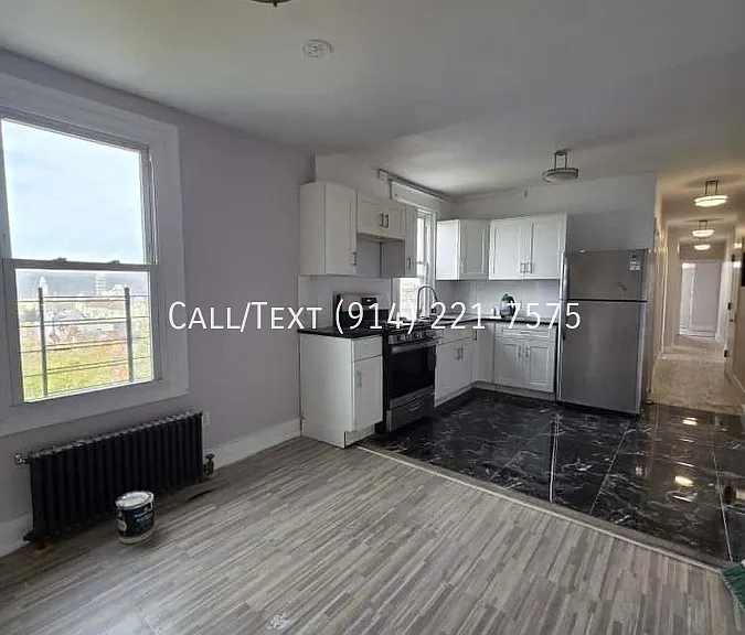 52 Poplar St — Photo 6