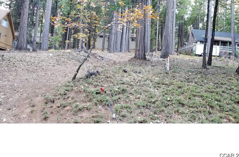 2nd image of 2078 Fairway Dr