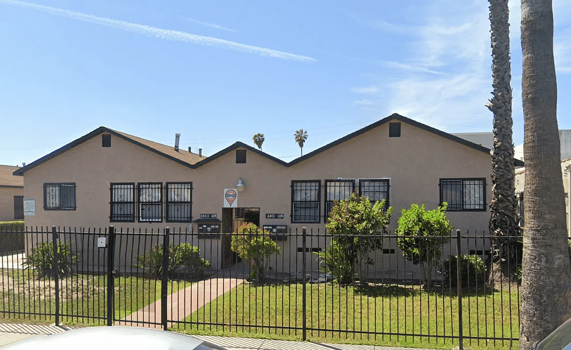 6401 S Victoria Ave — Photo 1