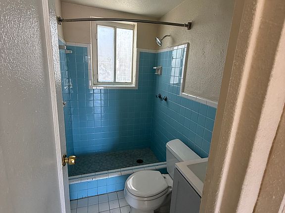4th image of 101 NW 7th Ave APT 8