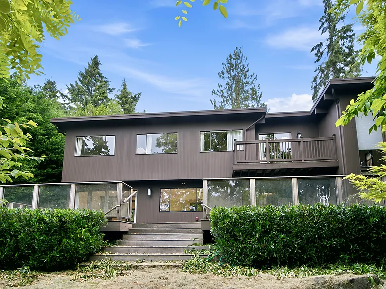 6730 W Mercer Way — Photo 32