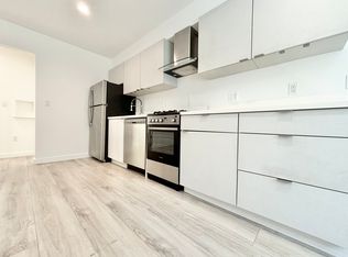 566 N Kenmore Ave APT 3, Los Angeles, CA 90004