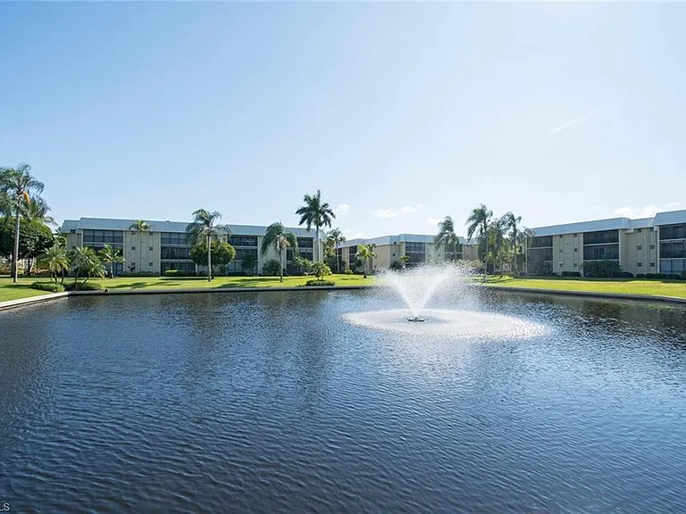 788 Park Shore Dr #G17 — Photo 40