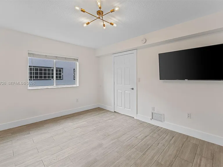 2415 NW 16th Street Rd #306 — Photo 11