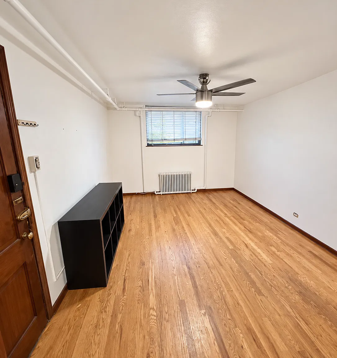 1 bed, 600 sqft, $1,200 — Photo 3