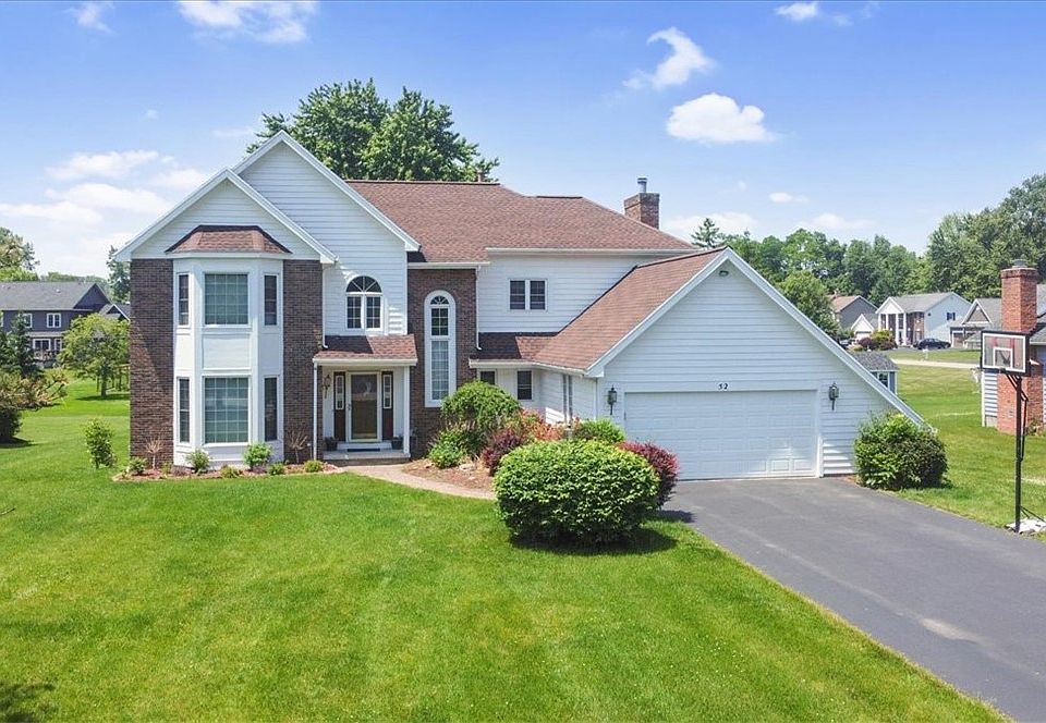 1st image of 52 Chippenham Dr