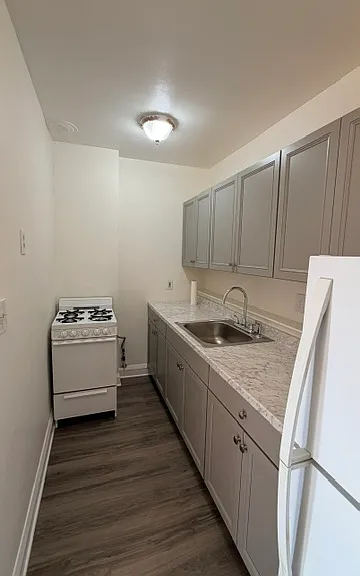 2226 Wooster Rd — Photo 7