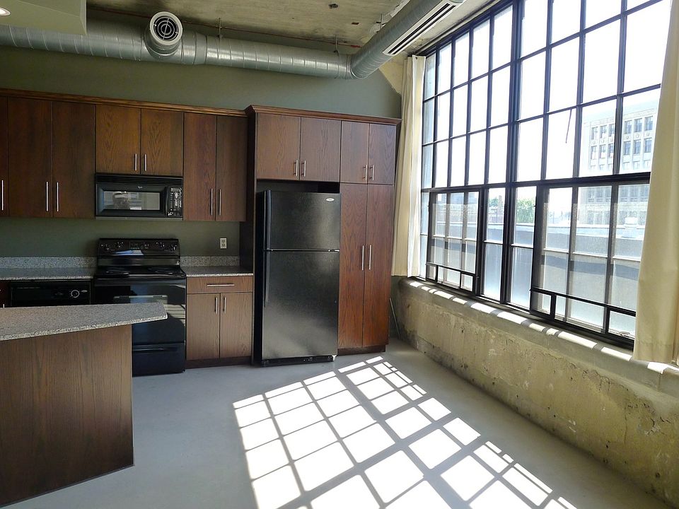 1st image of 41 Burroughs St APT 205