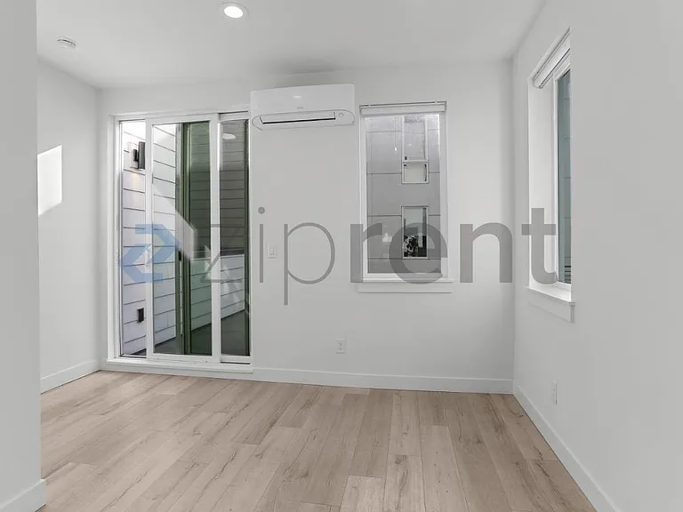 3628 14th Ave S — Photo 10