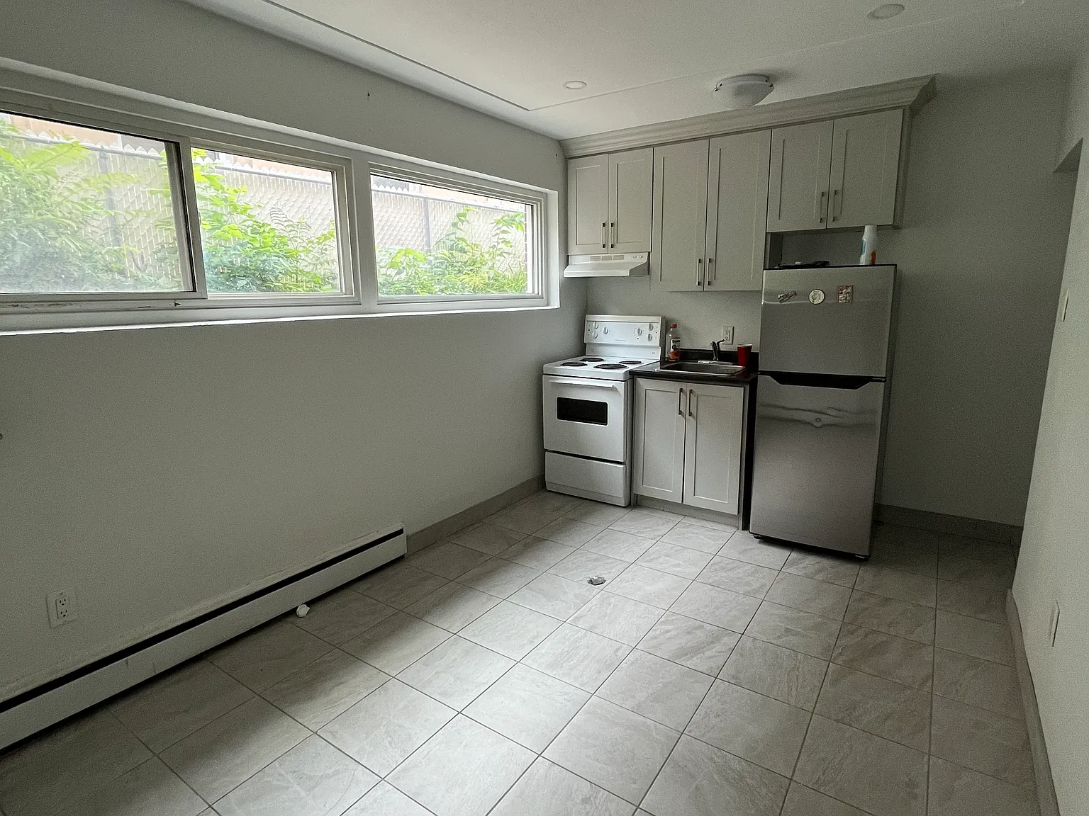 1 bed, $1,095 — Photo 4