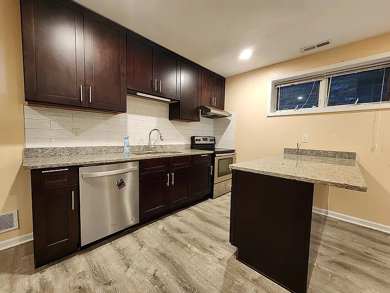 3123 S Wells St #B — Photo 3