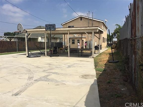 4th image of 2542 Santa Ana South N