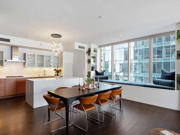 301 Mission St #27B — Photo 10