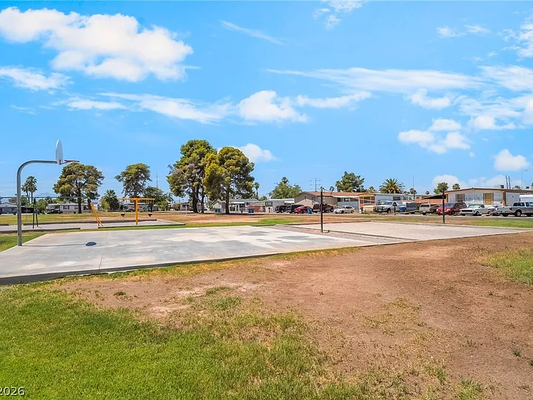 5402 Tahoe Dr — Photo 36