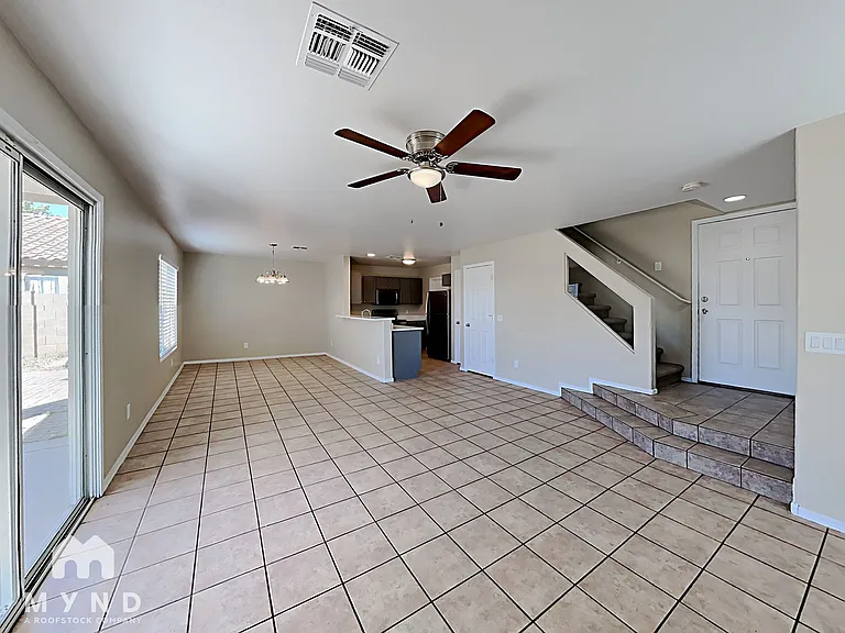 12105 W Flores Dr — Photo 5