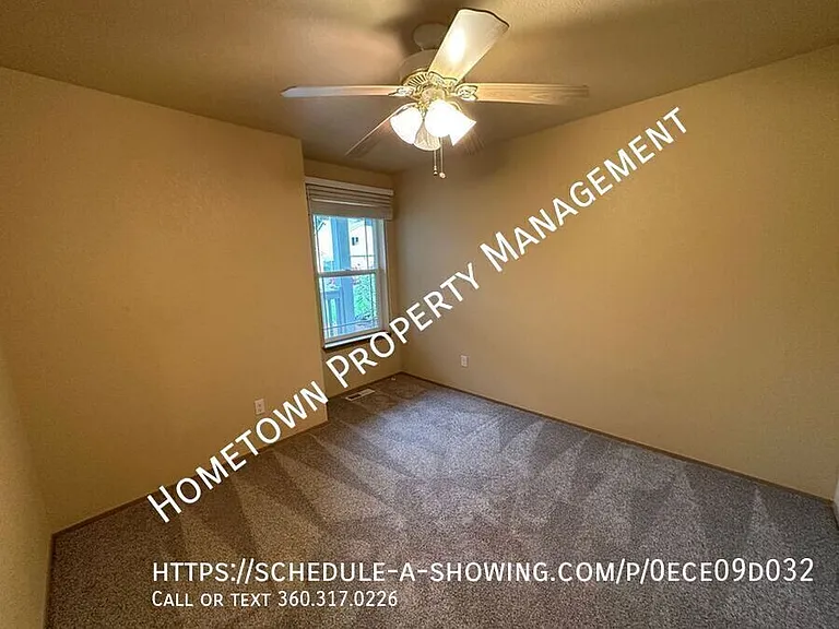 5407 Komachin Loop SE — Photo 22