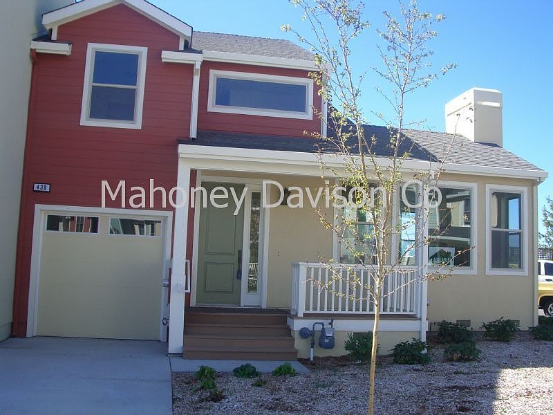 438 Lindberg Circle