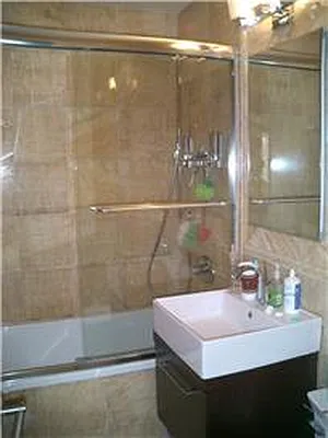 Rented by R New York | media 17