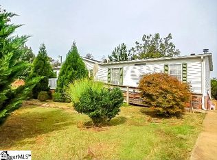 204 Loblolly Ct, Easley, SC 29640