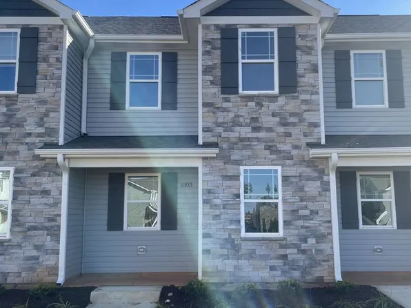 1005 Peony Ln, Youngsville, NC 27596