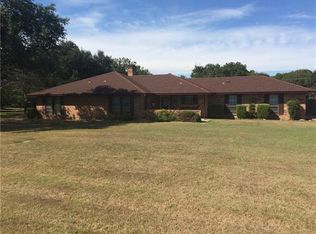 4205 Oak Hollow Dr, Midlothian, TX 76065