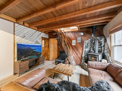 1060 Wildwood Ave, South Lake Tahoe, CA, 96150