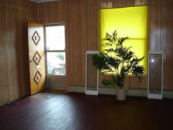 Home for Sale in Lykens, PA $25,000