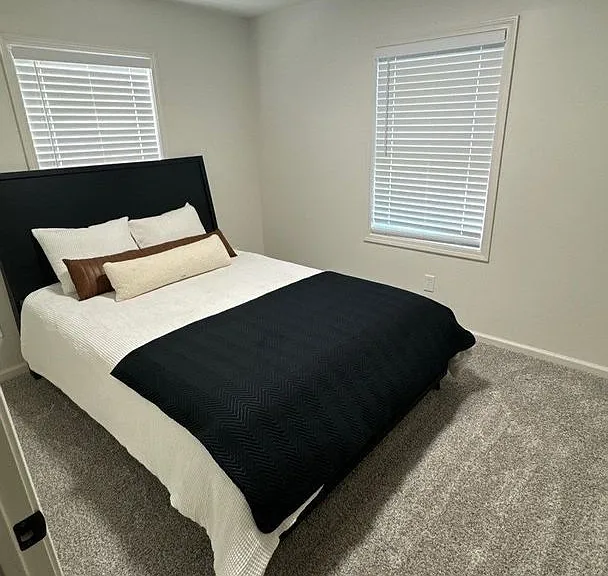 505 NW Holly Ln — Photo 20