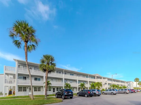 1001 77th Ave N APT 104, Saint Petersburg, FL 33702