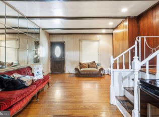 1549 N Robinson St, Philadelphia, PA