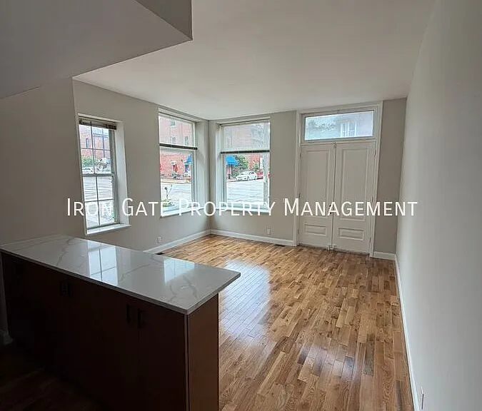 1022 Russell Blvd #B — Photo 4