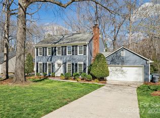 4811 Dawnridge Dr, Charlotte, NC 28226