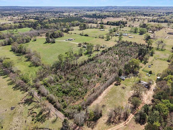 5th image of 1646 Cougar Rd