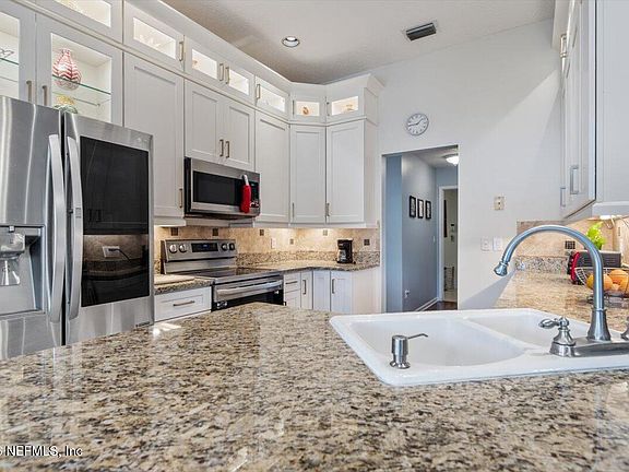 3rd image of 13118 BRIANS CREEK Drive