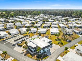 41 Williamsburg Way, Fort Myers, FL 33908