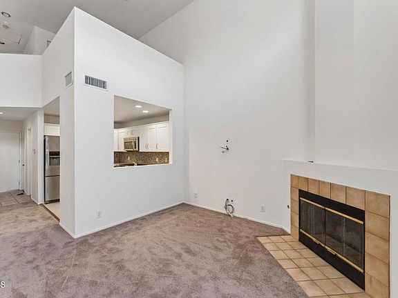 5th image of 727 Kingfisher Way