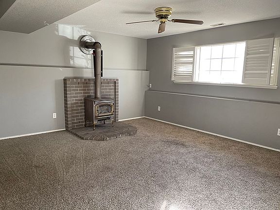 4th image of 2611 31st Street Ct SE