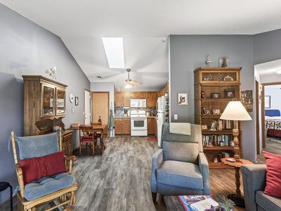 3662 Gershwin Ln N, Oakdale, MN, 55128