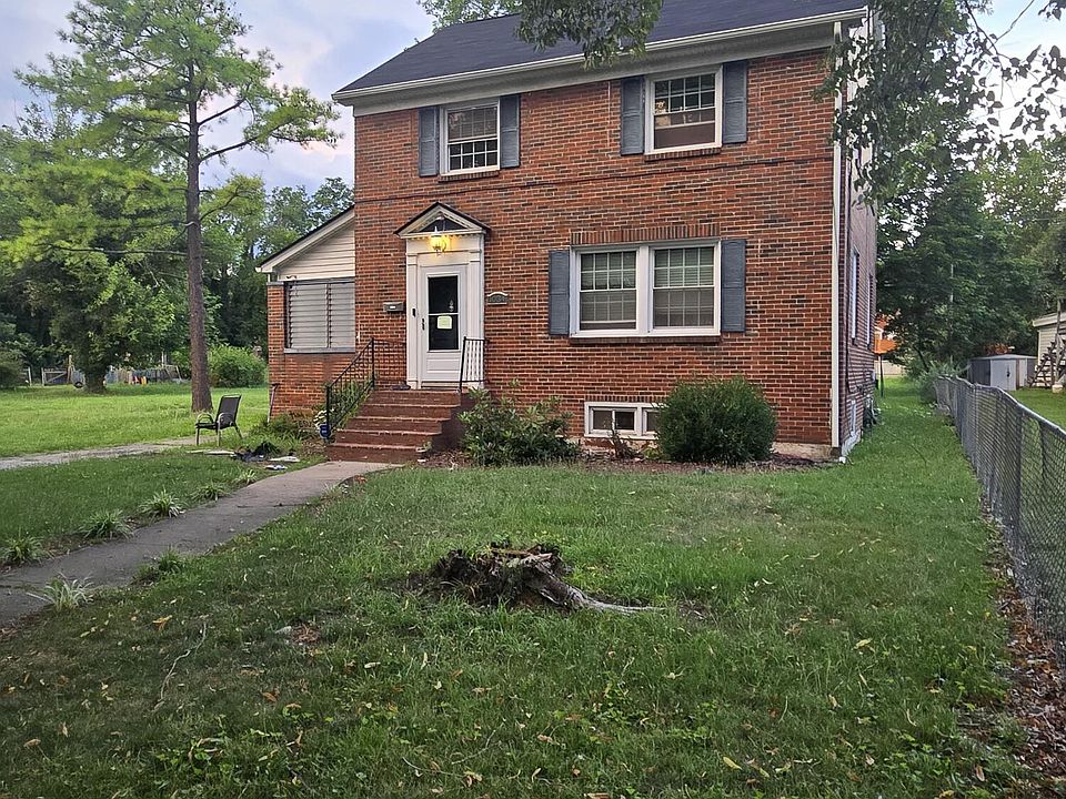 2nd image of 1034 Forest Park Blvd NW